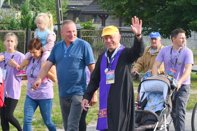 Piesza pielgrzymka z Przedborza na Jasną Górę