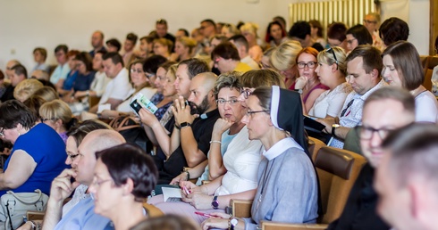 Olsztyn. Konferencje dla katechetów