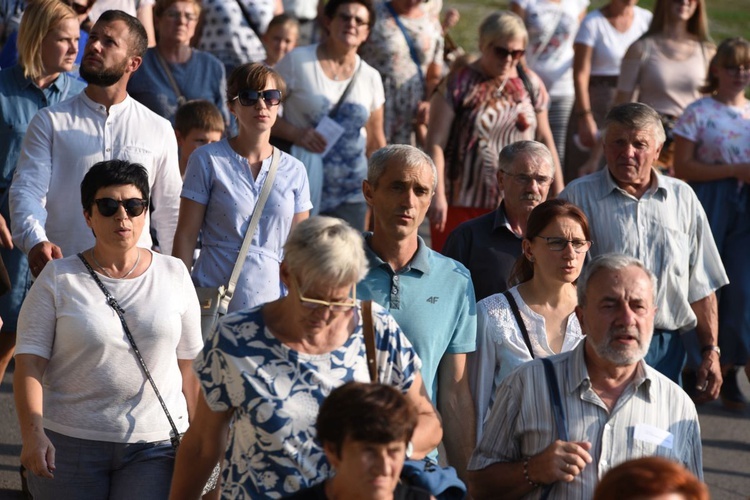 Droga Krzyżowa na górę Kożuch