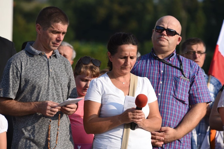 Droga Krzyżowa na górę Kożuch