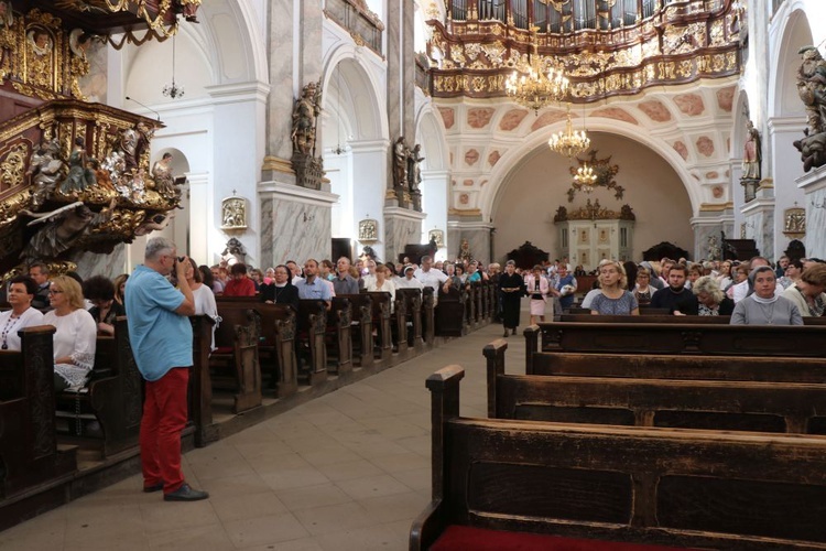 Dzień skupienia dla katechetów w Bardzie Śląskim