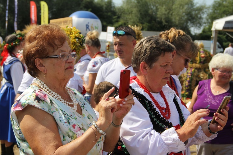 Dożynki wojewódzkie w Zakliczynie