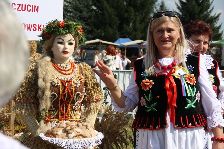 Dożynki wojewódzkie w Zakliczynie