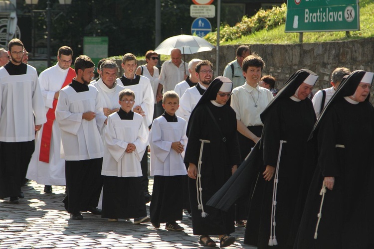 Ze św. Melchiorem w Cieszynie ponad granicami - procesja 2019