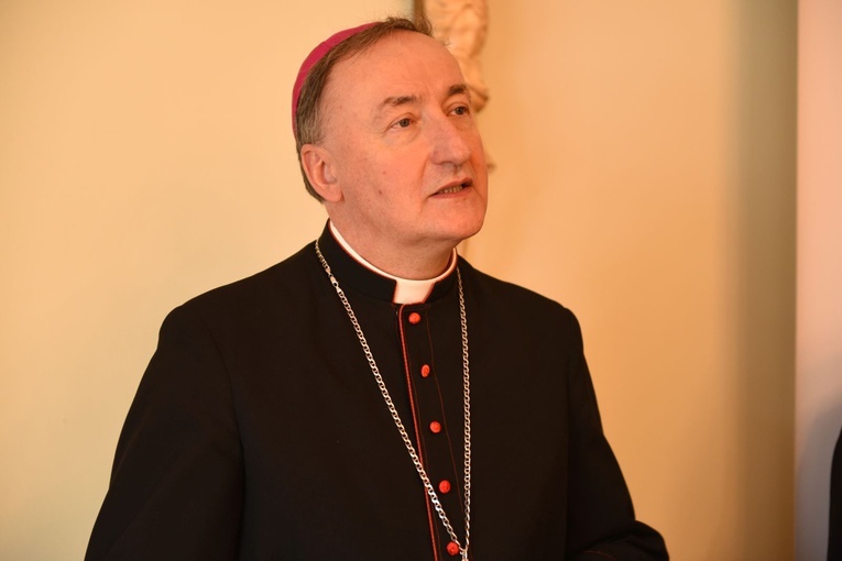 Bp Andrzej Jeż