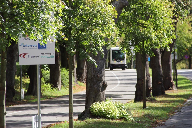 Autonomiczny bus na ulicach Gdańska