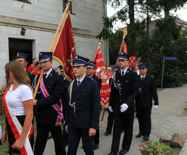 Wprowadzenie relikwii św. Walentego w Łączniku