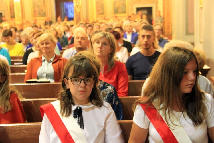 Wprowadzenie relikwii św. Walentego w Łączniku