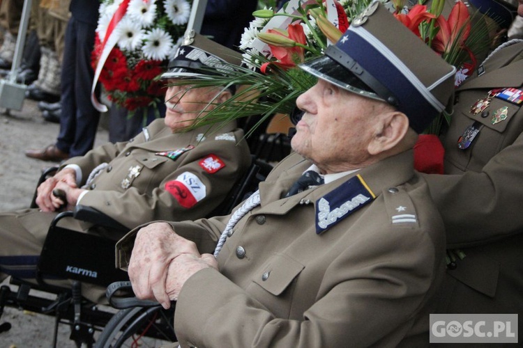 Odsłonięcie popiersi Żołnierzy Niezłomnych w Głogowie