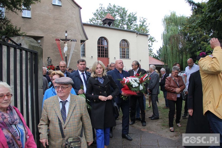 Odsłonięcie popiersi Żołnierzy Niezłomnych w Głogowie