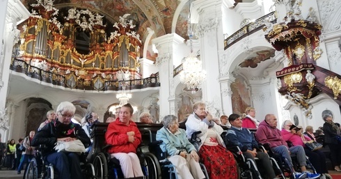 Krzeszów. Niepełnosprawni u Matki