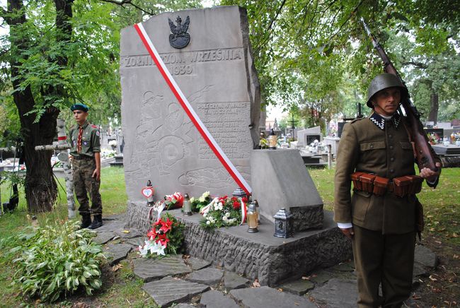 Stalowa Wola. Hołd żołnierzom września