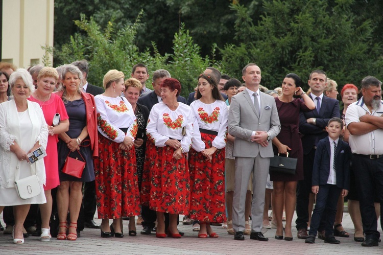 Bobowa. Błogosławieństwo odnowionego kościoła w 680. rocznicę lokacji miasta