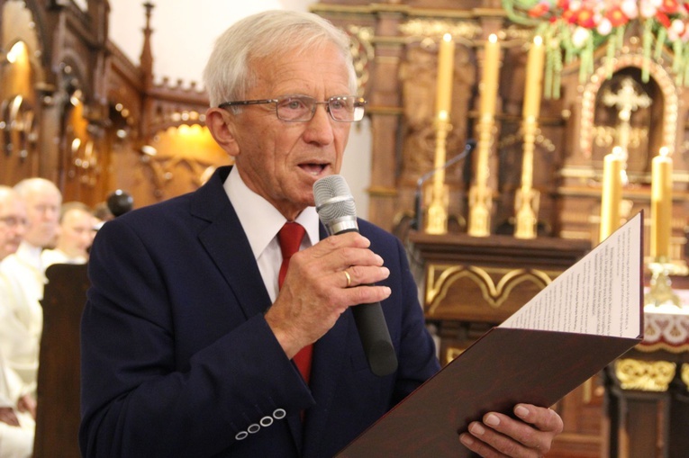 Bobowa. Błogosławieństwo odnowionego kościoła w 680. rocznicę lokacji miasta