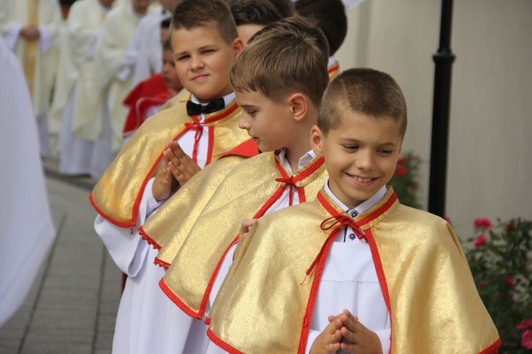 Bobowa. Błogosławieństwo odnowionego kościoła w 680. rocznicę lokacji miasta