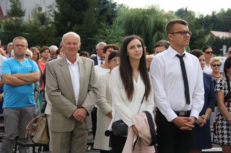 Bobowa. Błogosławieństwo odnowionego kościoła w 680. rocznicę lokacji miasta