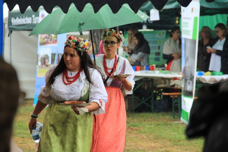 Festyn z okazji 150-lecia kościoła w Kadłubie Turawskim