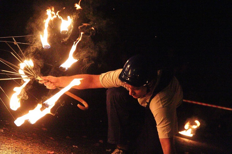 Pokaz fire show i koncert "Czas ognia"