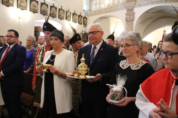 Bobowa zdobyła się na szaleństwo. Dziś świętuje i głosi wieść światu