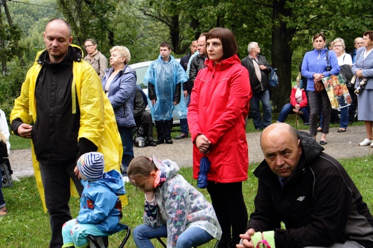 Pielgrzymka Rodzin do Kalwarii Zebrzydowskiej 2019 - Droga Krzyżowa