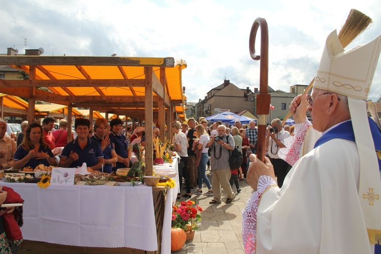 Brzesko. Święto chleba i miłosierdzia oraz "rycerz św. Jakuba"