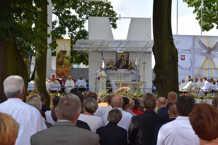 Odpust z dożynkami w Janowie Lubelskim
