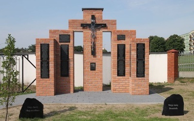 Pomnik w Janowie Lubelskim