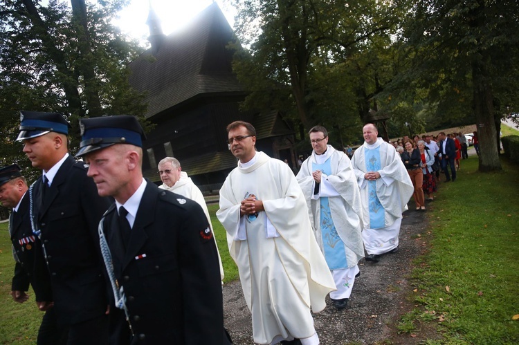 Ogród różańcowy w Gosprzydowej