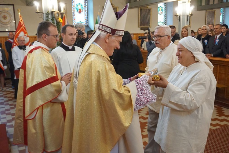 Dożynki wojewódzko-diecezjalne w Niemczy