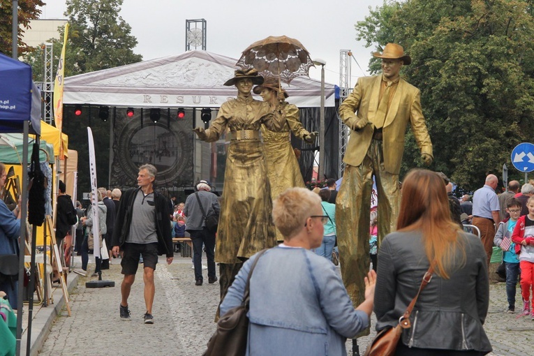 Na Uliczce Trdycji zagościli również artyści uliczni.