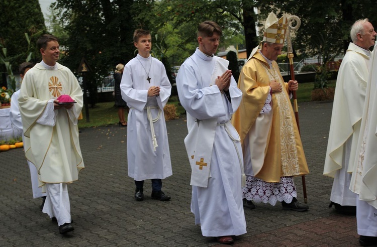 Diecezjalno-powiatowo-gminne dożynki w Chybiu - 2019