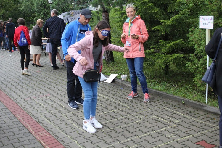 3. Festyn parafialny "Rodzina rodzinie" na Złotych Łanach - 2019