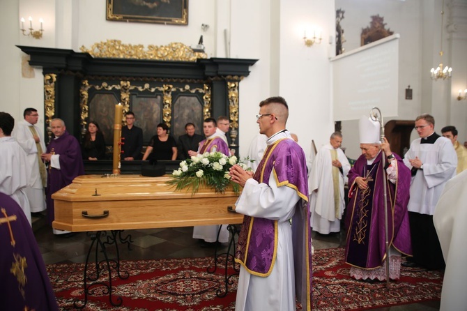 Pogrzeb diakona Mateusza Niemca