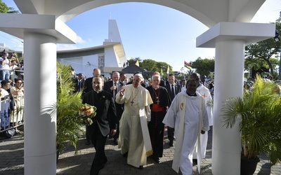 Papież zakończył wizytę na Mauritiusie