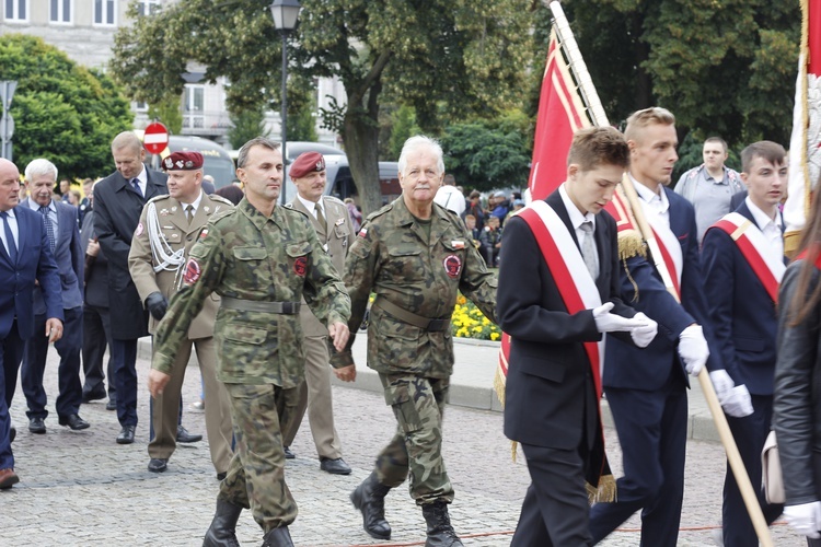 Łęczyca. Obchody 80. rocznicy bitwy nad Bzurą