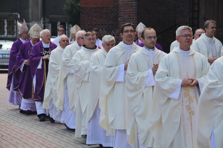 Abp Szczepan Wesoły - Msza św. w Katowicach w 1. rocznicę śmierci