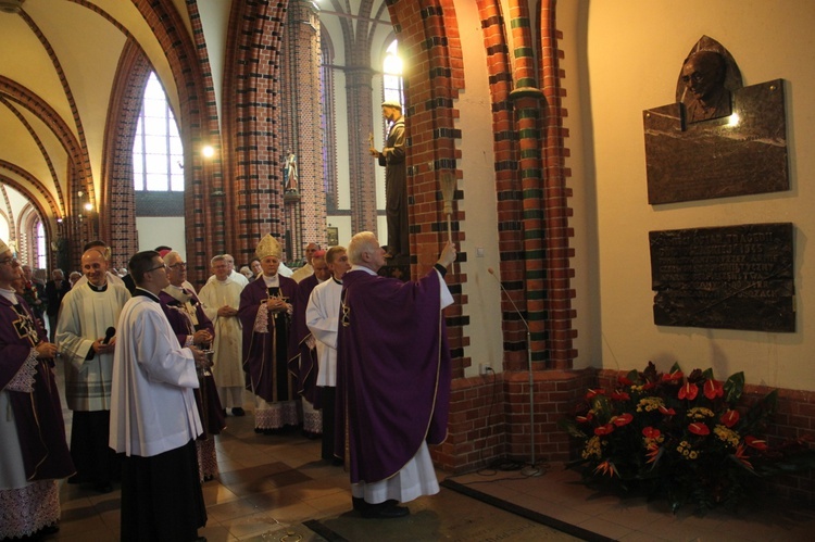 Abp Szczepan Wesoły - Msza św. w Katowicach w 1. rocznicę śmierci