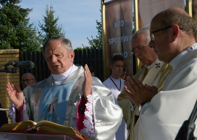 Msza św. za śp. abp. Zygmunta Zimowskiego