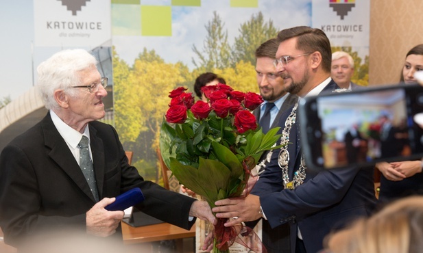 Katowice. Prof. Andrzej Jasiński honorowym obywatelem miasta 