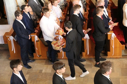 25. rocznica poświęcenia kościoła i powstania parafii w Czernichowie
