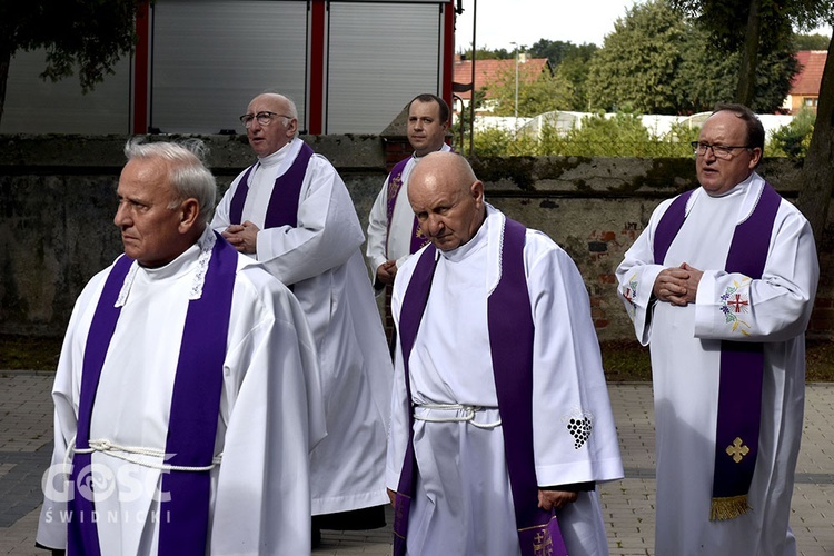 Pogrzeb proboszcza w Jaworzynie Śląskiej