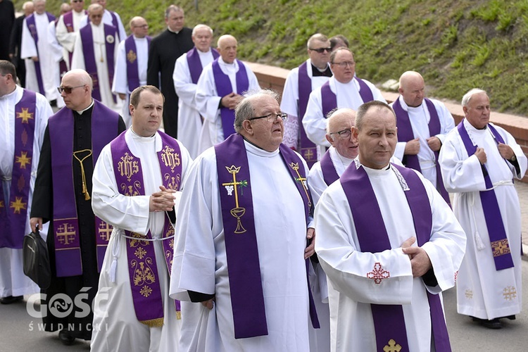 Pogrzeb proboszcza w Jaworzynie Śląskiej