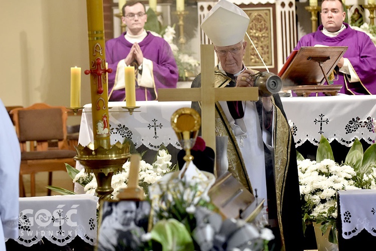 Pogrzeb proboszcza w Jaworzynie Śląskiej