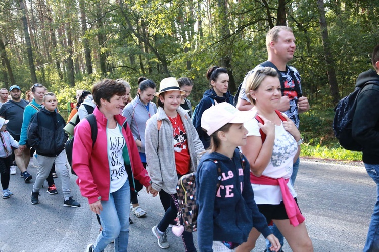 Grupa wyruszająca z Radomyśla Wielkiego