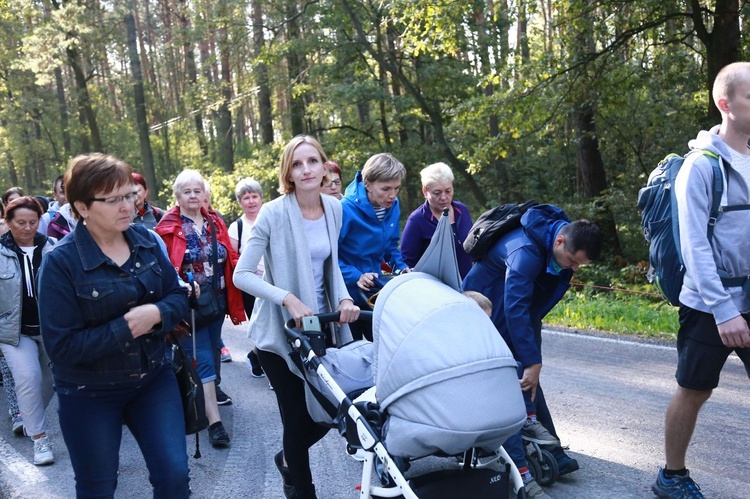 Grupa wyruszająca z Radomyśla Wielkiego