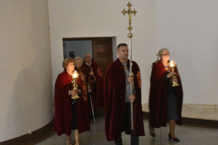 Polska pod Krzyżem w Wałbrzychu
