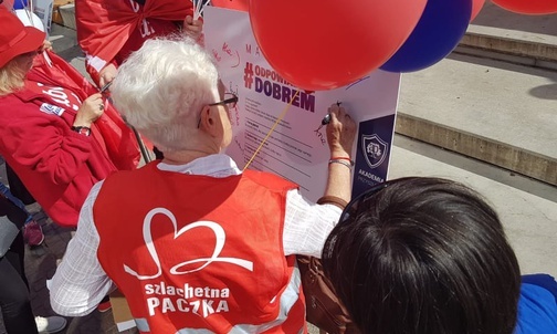 Wolontariusze Szlachetnej Paczki zarażają dobrem i szlachetnością