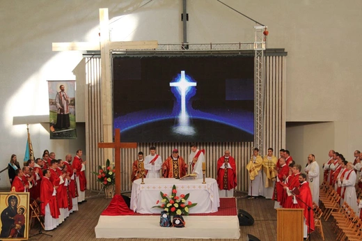 Młodzi w amfiteatrze pod Grojcem w Żywcu - 2019