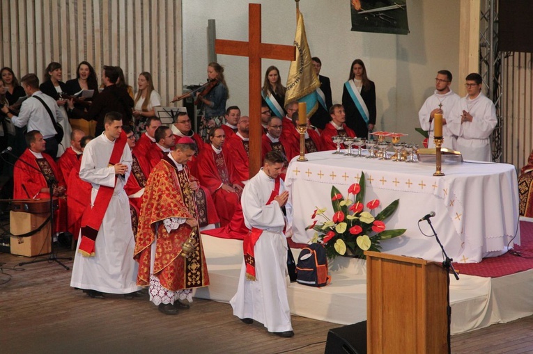 Młodzi w amfiteatrze pod Grojcem w Żywcu - 2019