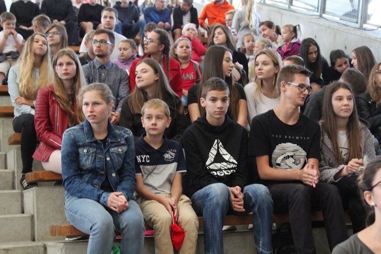 Młodzi w amfiteatrze pod Grojcem w Żywcu - 2019